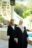 عباایلین